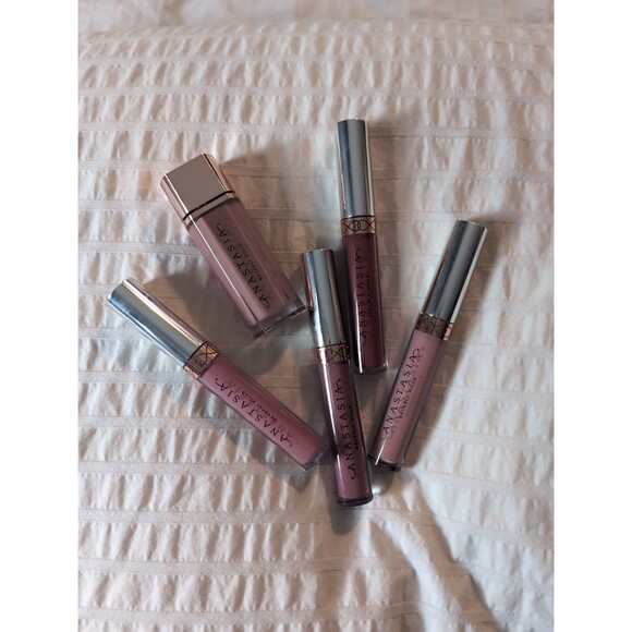 Anastasia liquid lipstick and matte lip stick - Picture 1 of 3